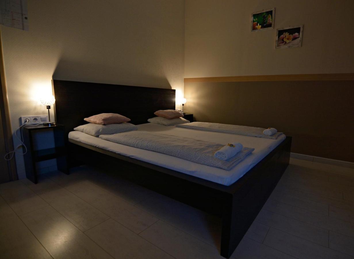 R.Gold Apartman Mako Bagian luar foto